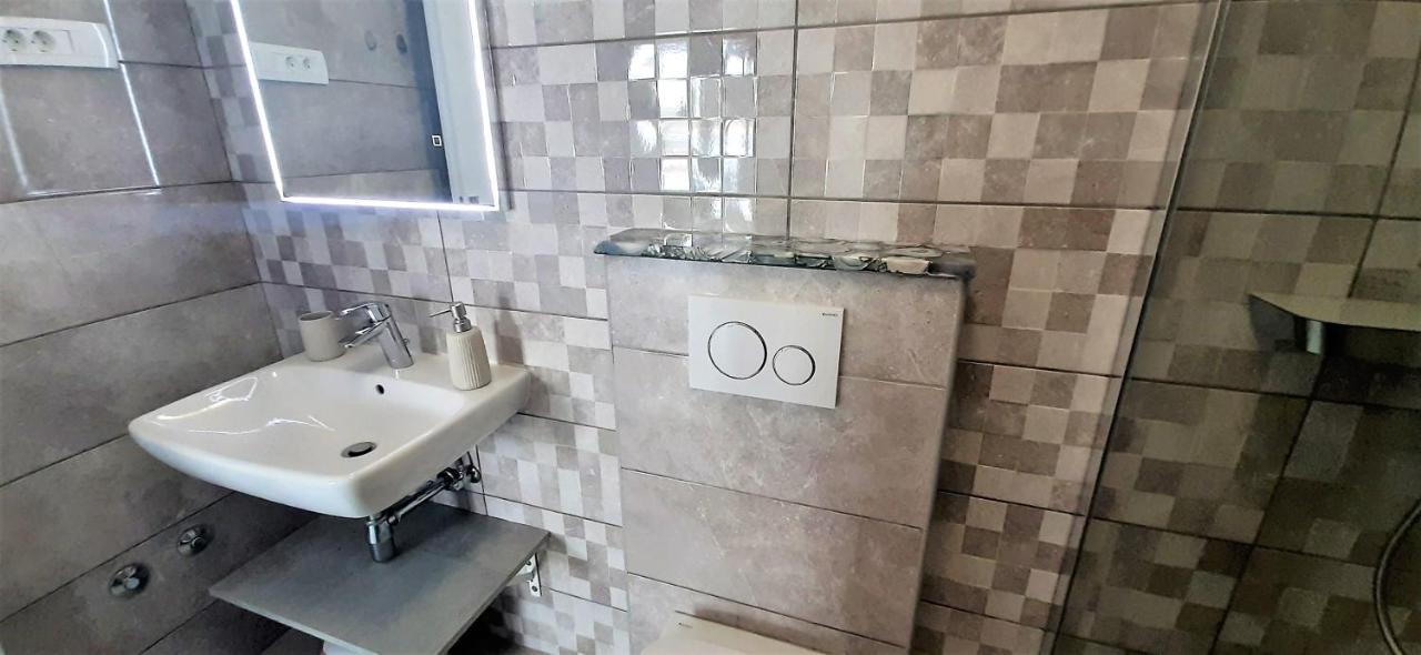 Apartments Figos تروغير المظهر الخارجي الصورة